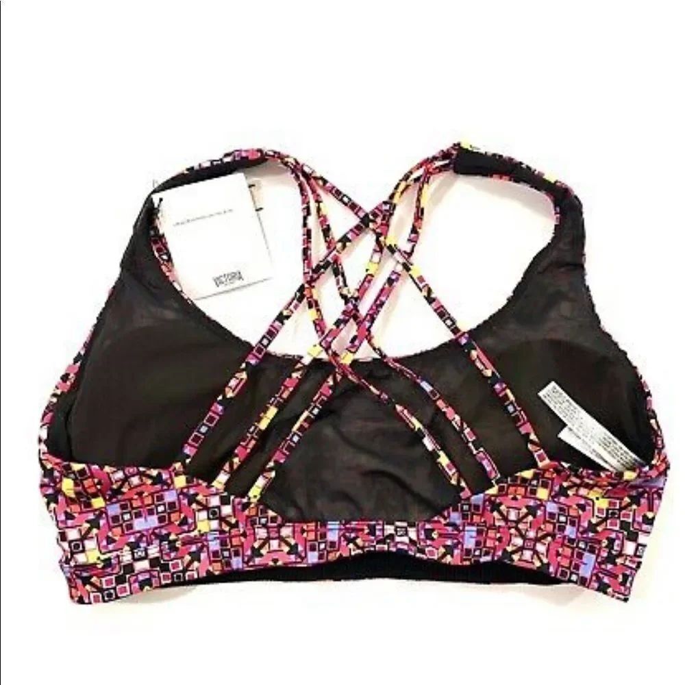 Victoria’s Secret vsx Padded Strappy sport bra